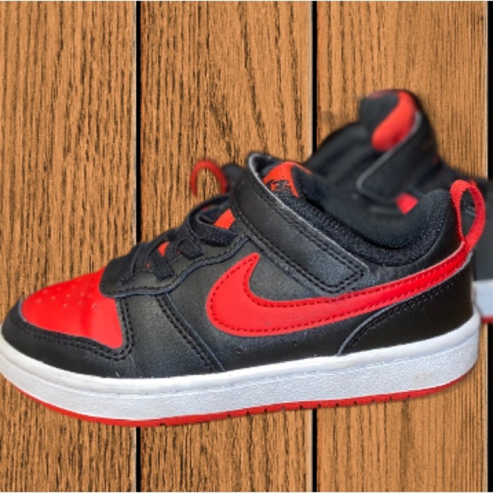Nike Court Borough Low 2
Little Kids' Shoes
